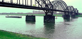 Hammer Brücke Neuss