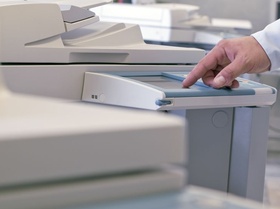 Hand bedient Kopierer