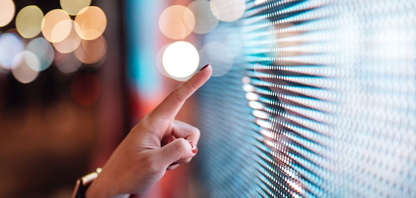 Hand LED Bildschirm Bokeh