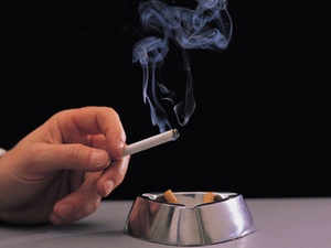 Probezeitkündigung weil Mitarbeiterin nach Zigarettenrauch riecht