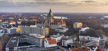 Hannover Rathaus Stadtansicht