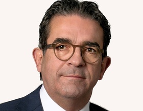 Dr. Hans-Peter Löw