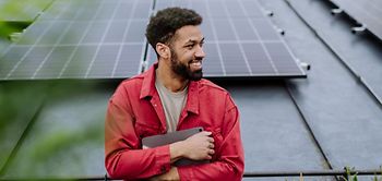 Haus Eigentümer Sanierung Dach Solaranlage