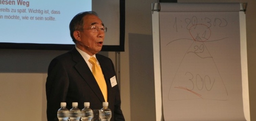 Hitoshi Takeda bei Bossard Fachveranstaltung