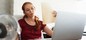 Hitze_Buero_Faechern_Homeoffice