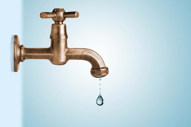 Von Niedrigwasser bis ESRS E3: Alles, was Sustainability-Verantwortliche zum Thema Wasser wissen müssen