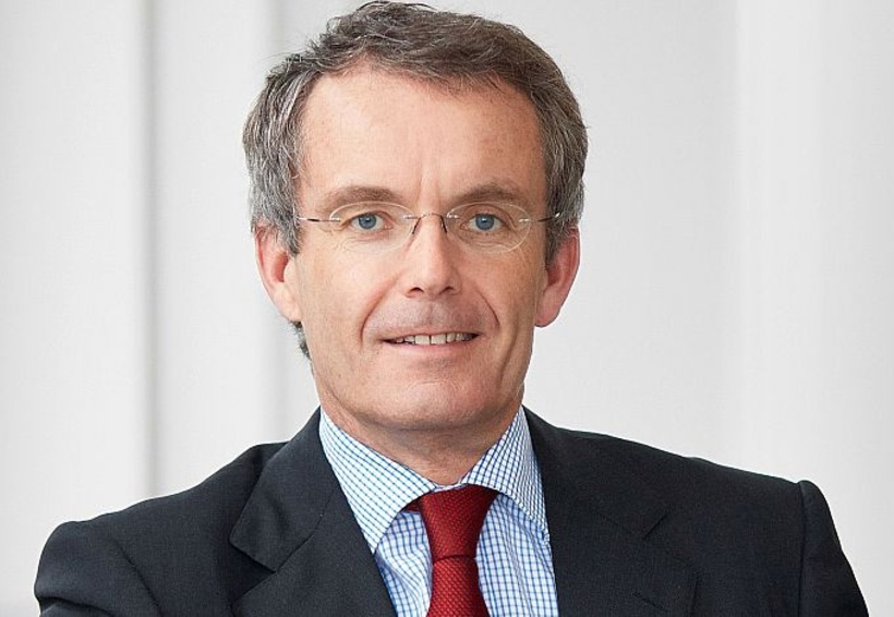 Dr. Bernd Scheifele, Heidelberger Cement:  5.250.000 Euro 