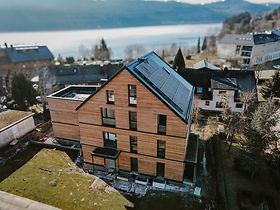 Inara_Suites außen Februar 2025