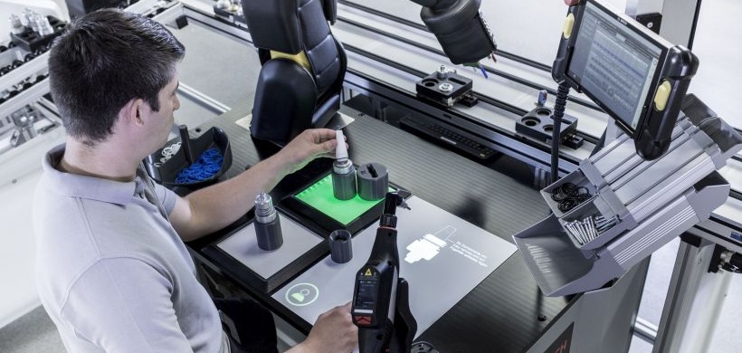 Industriearbeitsplatz 4.0 bei Bosch