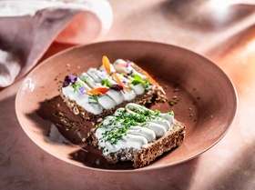 Infinite Roots Teller