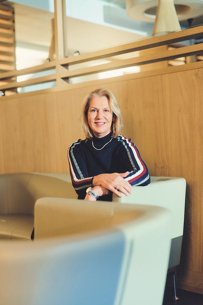 Ingeborg Esser im Portrait: Kopf und Zahl