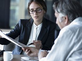 jung weiblich gegen alt männlich
