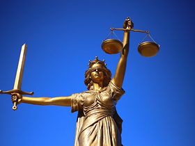 Justitia Statue