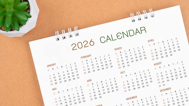 kalender_2026_jahreskalender_tisch_pflanze