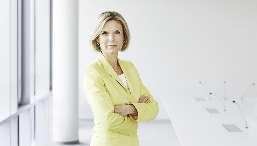 Kathrin Menges, Henkel: 3.753.718 Euro