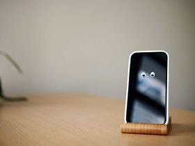 KI_Chatbots_auf_Smartphone