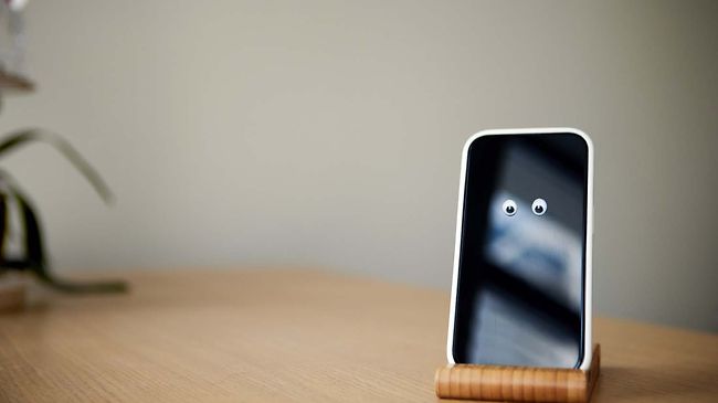 KI_Chatbots_auf_Smartphone