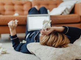 Krank Grippe Erkältung Schnupfen Krankmeldung