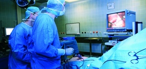 Krankenhausträger haftet für Fehler bei OP durch Belegarzt
