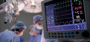 Krankenhaus_OP_Monitore