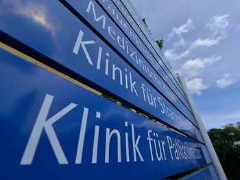 Krankenhaus_Wegweiser_Medizin_Palliativ