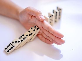 Kündigung Domino Dominosteine Schluss Stop