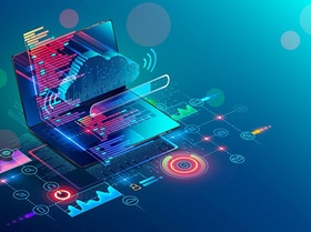 Laptop mit Code und verschiedenen Symbolen