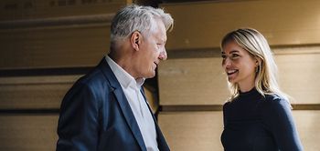 Lehrer und Schüler Unterhaltung