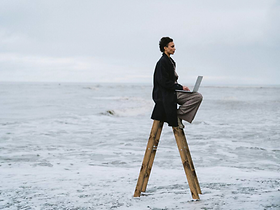 Leiter Frau Gender Pay Gap Homeoffice Team allein einsam