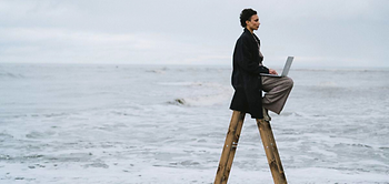 Leiter Frau Gender Pay Gap Homeoffice Team allein einsam