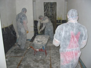 Asbest: Erschreckende Zahlen zu einem längst verbotenen Baustoff