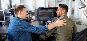 Gallup-Index: Emotionale Bindung bleibt schwach, Führung gefragt