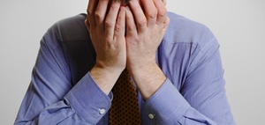 Psychische Belastungen treten in 84 % aller Unternehmen auf