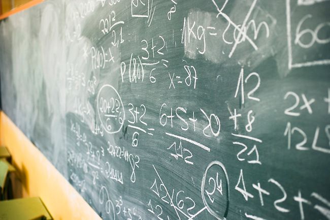 Gewalt gegen Beschäftigte im öffentlichen Dienst: Gewalt gegen Lehrkräfte hat deutlich zugenommen