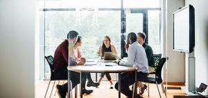 Zehn Jahre Fluchtmigration: Erfolge bei Arbeitsmarktintegration