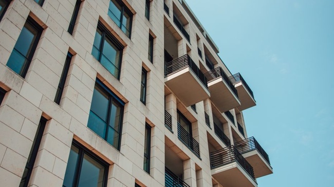 Wohnungen und Häuser verteuern sich bundesweit 