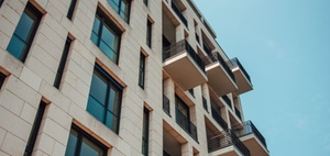 Banken: Mehrfamilienhäuser mit größtem Preisanstieg