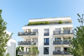 Mehrfamilienhaus modern Wohnungen neu Balkone