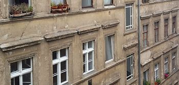 Mehrfamilienhaus Schrottimmobilie Sanierung 