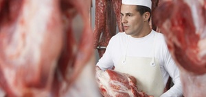 Gesetz für mehr Arbeitsschutz in der Fleischindustrie