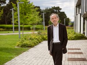 Michael Müller-Camen