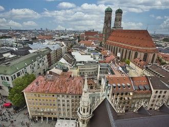 München Blick von oben Stadtansicht