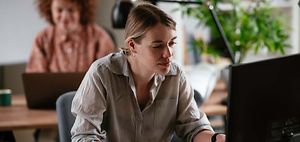 Nachhaltigkeitsmanagement_Frauen im Büro
