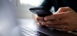 Grüner Handyvertrag: Nachhaltigkeit in der Hosentasche