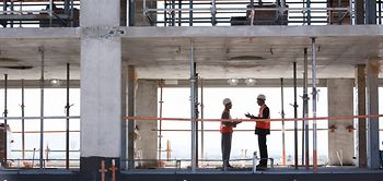 neubau_rohbau_meeting_baustelle_innenbereich