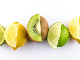 Obst Hälfte bunt