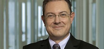 Oliver Burda_Santander