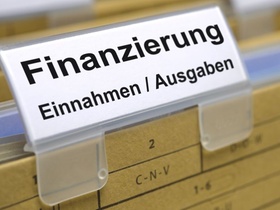 Finanzierung mit Einnahmen und Ausgaben
