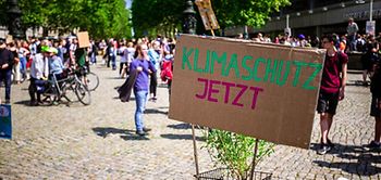 Parole Demonstration