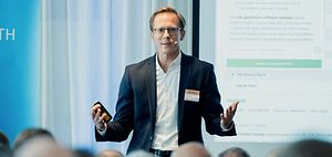 Paul Resch auf der Fachkonferenz Reporting & Analytics 2026